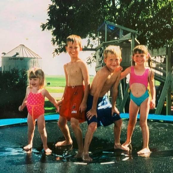 Meet your Posher, Chelsea - Picture 1 of 1